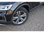 Volkswagen T-Roc 1.0 TSI 110PK Life Business | TREKHAAK | STOELVERW. | CAMERA | NAVIGATIE | LED | 16 INCH