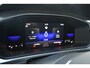 Volkswagen T-Roc 1.0 TSI 110PK Life Business | TREKHAAK | STOELVERW. | CAMERA | NAVIGATIE | LED | 16 INCH