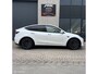 Tesla Model Y Performance + MMX PACK + TREKHAAK + IAP