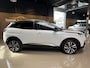 Peugeot 3008 1.6 GT Hybride 4 300 PK AWD Panorama Automaat navigatie, Climate 19 inch Sfeerverlichting