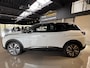 Peugeot 3008 1.6 GT Hybride 4 300 PK AWD Panorama Automaat navigatie, Climate 19 inch Sfeerverlichting