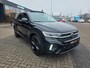 Volkswagen T-Roc 1.5 TSI R-Line Edition| Met panoramadak, stoelverwarming, elektrische achterklep en virtual cockpit!
