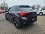 Volkswagen T-Roc 1.5 TSI R-Line Edition| Met panoramadak, stoelverwarming, elektrische achterklep en virtual cockpit!