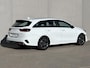 Kia Ceed Sportswagon 1.6 GDI PHEV DynamicLine / Fabrieksgarantie tot 16-05-2029 / Dealer Onderhouden / Afneembare Trekhaak / Stuur-/Stoelverwarming / Navigatie / Camera / Keyless Entree/Start / Apple Carplay/Android auto / Climate Control /
