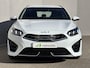 Kia Ceed Sportswagon 1.6 GDI PHEV DynamicLine / Fabrieksgarantie tot 16-05-2029 / Dealer Onderhouden / Afneembare Trekhaak / Stuur-/Stoelverwarming / Navigatie / Camera / Keyless Entree/Start / Apple Carplay/Android auto / Climate Control /
