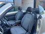Volkswagen Beetle Cabriolet 1.2 TSI Design BlueMotion | 17'' inch lichtmetalen velgen, navigatie, cruise control en PDC!