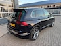Volkswagen Tiguan 1.4 TSI ACT Highline Business R-Line / Pano / Virtual / ACC / Leder / Trekhaak / Zeer Kompleet.