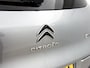 Citroën C3 C-Series 110pk Automaat | Navigatie via Apple Carplay / Android Auto | Climate Control | Cruise Control | Parkeersensoren | Armsteun | DAB+ radio | Bluetooth | Led koplampen | Automatisch dimlicht | Regensensor | Elektrisch inklapbare spiegels | All seasonbanden | Donker getint glas | 16" lichtmetalen velgen |