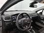 Citroën C3 C-Series 110pk Automaat | Navigatie via Apple Carplay / Android Auto | Climate Control | Cruise Control | Parkeersensoren | Armsteun | DAB+ radio | Bluetooth | Led koplampen | Automatisch dimlicht | Regensensor | Elektrisch inklapbare spiegels | All seasonbanden | Donker getint glas | 16" lichtmetalen velgen |