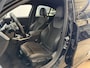 BMW 3-Serie 318i Executive Edition Sport Line Airco ECC | Virtual | Sfeer | Apple Carplay | M Stuur | Navigatie | Isofix | NAP