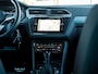 Volkswagen Tiguan 1.5 TSI Life Business Active | Trekhaak | Stoelverwarming | Stuurwiel Verwarmd | Adaptieve Cruise Control | LED Koplampen | Climate Control | Camera | Sfeerverlichting | Navigatie | Apple Carplay | Android Auto |