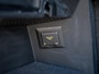 Volkswagen Tiguan 1.5 TSI Life Business Active | Trekhaak | Stoelverwarming | Stuurwiel Verwarmd | Adaptieve Cruise Control | LED Koplampen | Climate Control | Camera | Sfeerverlichting | Navigatie | Apple Carplay | Android Auto |