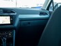 Volkswagen Tiguan 1.5 TSI Life Business Active | Trekhaak | Stoelverwarming | Stuurwiel Verwarmd | Adaptieve Cruise Control | LED Koplampen | Climate Control | Camera | Sfeerverlichting | Navigatie | Apple Carplay | Android Auto |