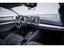 Volkswagen Golf Life Edition eHybrid Inclusief €2000,- inruilvoordeel | 'App-Connect' draadloze smartphone integratie | Achterbank in ongelijke delen neerklapbaar incl. middenarmsteun en doorlaadmogelijkheid | Achteruitrijcamera (Rear View)