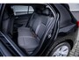 Volkswagen Golf Life Edition eHybrid Inclusief €2000,- inruilvoordeel | 'App-Connect' draadloze smartphone integratie | Achterbank in ongelijke delen neerklapbaar incl. middenarmsteun en doorlaadmogelijkheid | Achteruitrijcamera (Rear View)