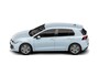 Volkswagen Golf Life Edition eHybrid | 'App-Connect' draadloze smartphone integratie | Achterbank in ongelijke delen neerklapbaar incl. middenarmsteun en doorlaadmogelijkheid | Achteruitrijcamera (Rear View)