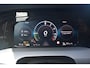 Volkswagen Golf Life Edition eHybrid | 'App-Connect' draadloze smartphone integratie | Achterbank in ongelijke delen neerklapbaar incl. middenarmsteun en doorlaadmogelijkheid | Achterlichten LED