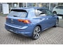Volkswagen Golf Life Edition eHybrid | 'App-Connect' draadloze smartphone integratie | Achterbank in ongelijke delen neerklapbaar incl. middenarmsteun en doorlaadmogelijkheid | Achterlichten LED