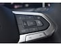 Volkswagen Golf Life Edition eHybrid | 'App-Connect' draadloze smartphone integratie | Achterbank in ongelijke delen neerklapbaar incl. middenarmsteun en doorlaadmogelijkheid | Achterlichten LED