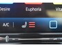Volkswagen Golf Life Edition eHybrid | 'App-Connect' draadloze smartphone integratie | Achterbank in ongelijke delen neerklapbaar incl. middenarmsteun en doorlaadmogelijkheid | Achterlichten LED
