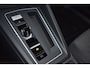 Volkswagen Golf Life Edition eHybrid | 'App-Connect' draadloze smartphone integratie | Achterbank in ongelijke delen neerklapbaar incl. middenarmsteun en doorlaadmogelijkheid | Achterlichten LED