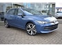 Volkswagen Golf Life Edition eHybrid | 'App-Connect' draadloze smartphone integratie | Achterbank in ongelijke delen neerklapbaar incl. middenarmsteun en doorlaadmogelijkheid | Achterlichten LED