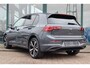 Volkswagen Golf Life Edition eHybrid Inclusief €2000,- inruilvoordeel | 'App-Connect' draadloze smartphone integratie | Achterbank in ongelijke delen neerklapbaar incl. middenarmsteun en doorlaadmogelijkheid | Achteruitrijcamera (Rear View)