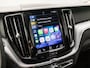 Volvo XC60 2.0 B5 AWD Inscription Sport 251Pk Automaat (APPLE CARPLAY, GROOT NAVI, STUUR/STOELVERWARMING, MEMORY SEATS, LEDER, CAMERA, ADAPTIVE CRUISE, TREKHAAK ELEKTRISCH, KEYLESS, NIEUWE APK, NIEUWSTAAT)
