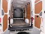 Volkswagen Crafter 35 2.0 TDI 140 PK L3H3 Highline | Airco | Elek.pakk | Cruise control | Navigatie | Carplay | Ergo Comfortstoel | PDC | 2e Schuifdeur | Trekhaak