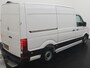 Volkswagen Crafter 35 2.0 TDI 140 PK L3H3 Highline | Airco | Elek.pakk | Cruise control | Navigatie | Carplay | Ergo Comfortstoel | PDC | 2e Schuifdeur | Trekhaak