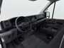Volkswagen Crafter 35 2.0 TDI 140 PK L3H3 Highline | Airco | Elek.pakk | Cruise control | Navigatie | Carplay | Ergo Comfortstoel | PDC | 2e Schuifdeur | Trekhaak