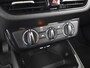 Skoda Fabia 1.0 MPI Ambition 80 Pk | Cruise control | Airco | Apple carplay Android auto | DAB Parkeersensor Achter | 15"LMV