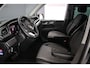 Volkswagen Transporter 2.0 TDI 204pk DSG L2 DC Caravelle Highline | Climatronic | Verlaagd | 20" | Leder | Elec. schuifdeuren | Trekhaak | Blackstyle
