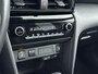 Toyota Yaris Cross 1.5 Hybrid Dynamic | Apple Carplay / Android Auto | Stoel-/stuurverwarming | Verwarmbare voorruit | Adaptive Cruise | Full LED | Keyless | Clima | Camera | 17 inch
