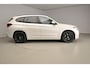 BMW X1 xDrive20i M-Sportpakket / Trekhaak / Panoramadak / LED / Camera / Active Cruise / Head-up / Harman-Kardon / Getint glas