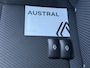 Renault Austral E-Tech full hybrid 200 iconic esprit Alpine / Fabrieks Garantie tot 02-2027 / 1.500 kg trekgewicht / 1e eigenaar / Adaptieve Cruise / Camera 360° / Stuur- en stoelverwarming / Elektrische stoelen & klep / Massagefunctie bestuurdersstoel / 19” LM wielen / Dodehoek Detectie / Stuurslot / Navigatie /