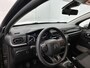 Citroën C3 Feel Edition 83pk | Lage kilometerstand | Navigatie via Apple Carplay / Android Auto | Climate Control | Cruise Control | Parkeersensoren | DAB+ radio | Bluetooth | Led koplampen | Automatisch dimlicht | Regensensor | Elektrisch inklapbare spiegels | Afwijkende dakkleur | Donker getint glas | 16" lichtmetalen velgen |