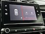 Citroën C3 Feel Edition 83pk | Lage kilometerstand | Navigatie via Apple Carplay / Android Auto | Climate Control | Cruise Control | Parkeersensoren | DAB+ radio | Bluetooth | Led koplampen | Automatisch dimlicht | Regensensor | Elektrisch inklapbare spiegels | Afwijkende dakkleur | Donker getint glas | 16" lichtmetalen velgen |
