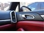 Porsche Cayenne 3.6 S 420pk | Panorama | Luchtvering | 22inch | Cruise + Lane | Volledig gedocumenteerd | 4 zone climate | BOSE | 3D Navigatie