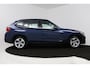 BMW X1 SDrive20i Executive (TREKHAAK, PARKEERSENSOREN, NAVIGATIE)