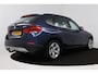BMW X1 SDrive20i Executive (TREKHAAK, PARKEERSENSOREN, NAVIGATIE)