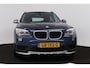 BMW X1 SDrive20i Executive (TREKHAAK, PARKEERSENSOREN, NAVIGATIE)