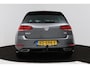 Volkswagen Golf 1.0 TSI Highline R (R-LINE, TREKHAAK, CRUISE CONTROL ADAPTIEF, STOELVERWARMING, PARKEERSENSOREN, CARPLAY)