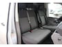Volkswagen Transporter 2.0 TDI 90pk L1H1 26 | App Connect Navigatie | Cruise Control | Airco | 3 Zitplaatsen