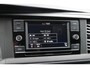 Volkswagen Transporter 2.0 TDI 90pk L1H1 26 | App Connect Navigatie | Cruise Control | Airco | 3 Zitplaatsen