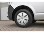 Volkswagen Transporter 2.0 TDI 90pk L1H1 26 | App Connect Navigatie | Cruise Control | Airco | 3 Zitplaatsen