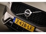 Volvo XC60 2.0 T6 Plug-in hybrid AWD Plus Dark SOH 97% | PANORAMADAK | STUURVERWARMING | 360 CAMERA | TREKHAAK
