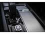 Volvo XC60 2.0 T6 Plug-in hybrid AWD Plus Dark SOH 97% | PANORAMADAK | STUURVERWARMING | 360 CAMERA | TREKHAAK