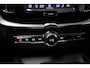 Volvo XC60 2.0 T6 Plug-in hybrid AWD Plus Dark SOH 97% | PANORAMADAK | STUURVERWARMING | 360 CAMERA | TREKHAAK