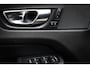 Volvo XC60 2.0 T6 Plug-in hybrid AWD Plus Dark SOH 97% | PANORAMADAK | STUURVERWARMING | 360 CAMERA | TREKHAAK